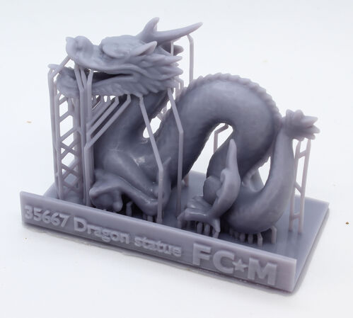 35667 Estatua dragón, escala 1/35.