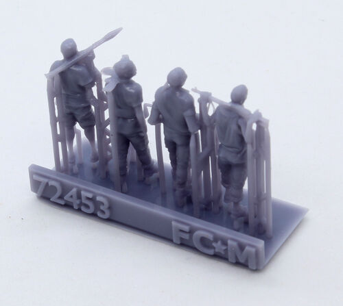 72453 Milicianos de los señores de la guerra africanos, escala 1/72.