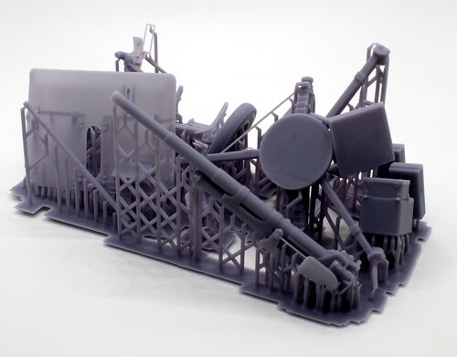 24485 Ordnance QF 2 pounder, escala 1/24.