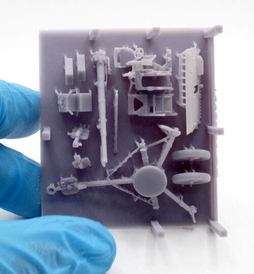 48631 Ordnance QF 2 pounder, escala 1/48.