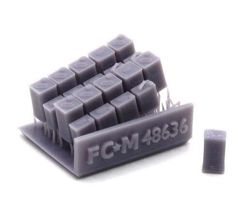 48636 Contenedores de gasolina británicos "Flimsy" escala 1/48.