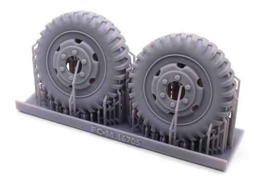 16705 M3 halftrack, neumáticos direccionales con peso, escala 1/16.