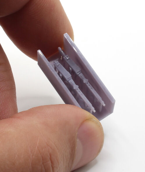 48650 MG3 German machine gun, escala 1/48.